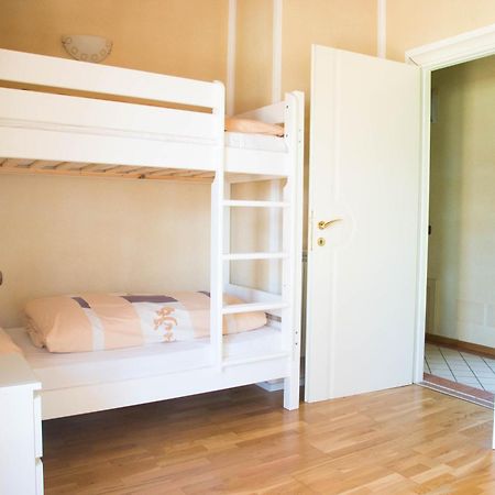 Guesthouse "Villa Tamas" Limone sul Garda Kültér fotó