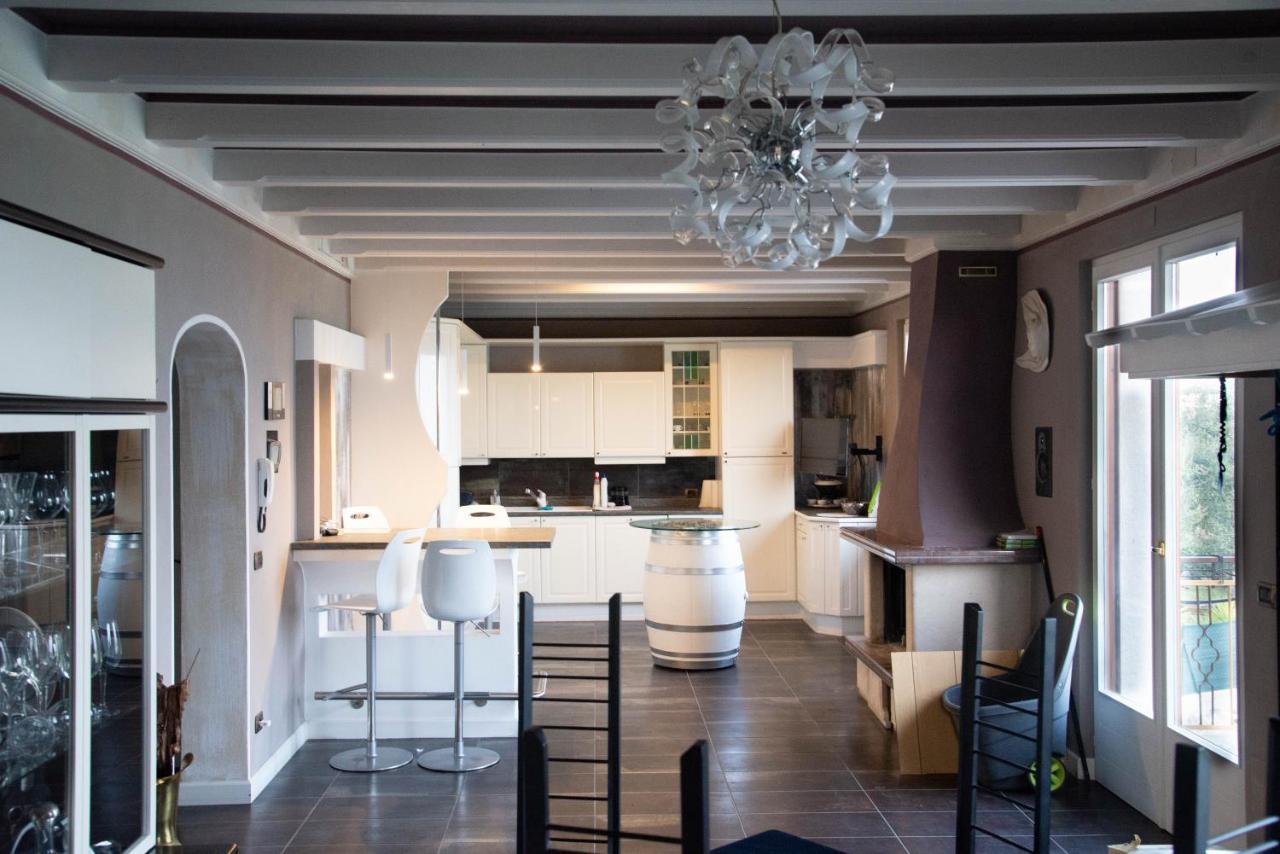 Guesthouse "Villa Tamas" Limone sul Garda Kültér fotó