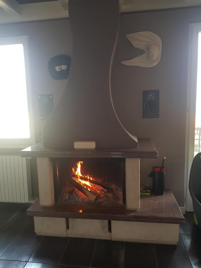 Guesthouse "Villa Tamas" Limone sul Garda Kültér fotó