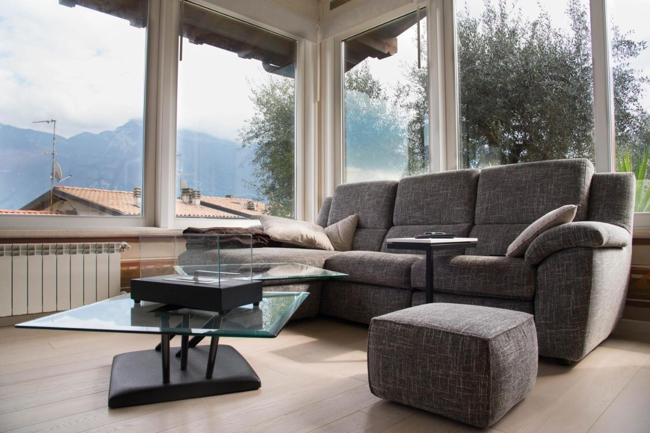 Guesthouse "Villa Tamas" Limone sul Garda Kültér fotó