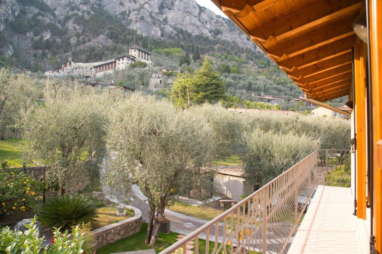 Guesthouse "Villa Tamas" Limone sul Garda Kültér fotó