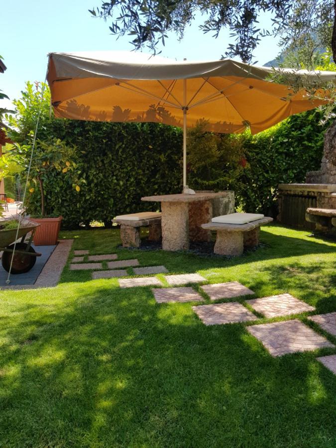 Guesthouse "Villa Tamas" Limone sul Garda Kültér fotó